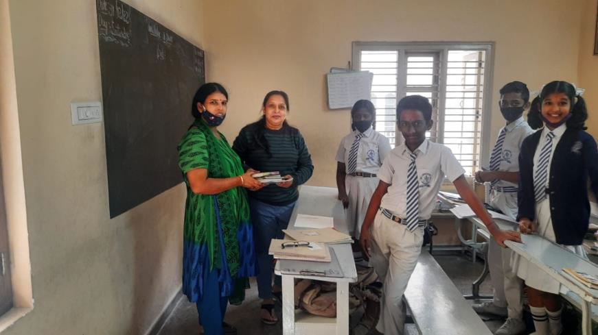 Distribution of books to Vidya Chetan School